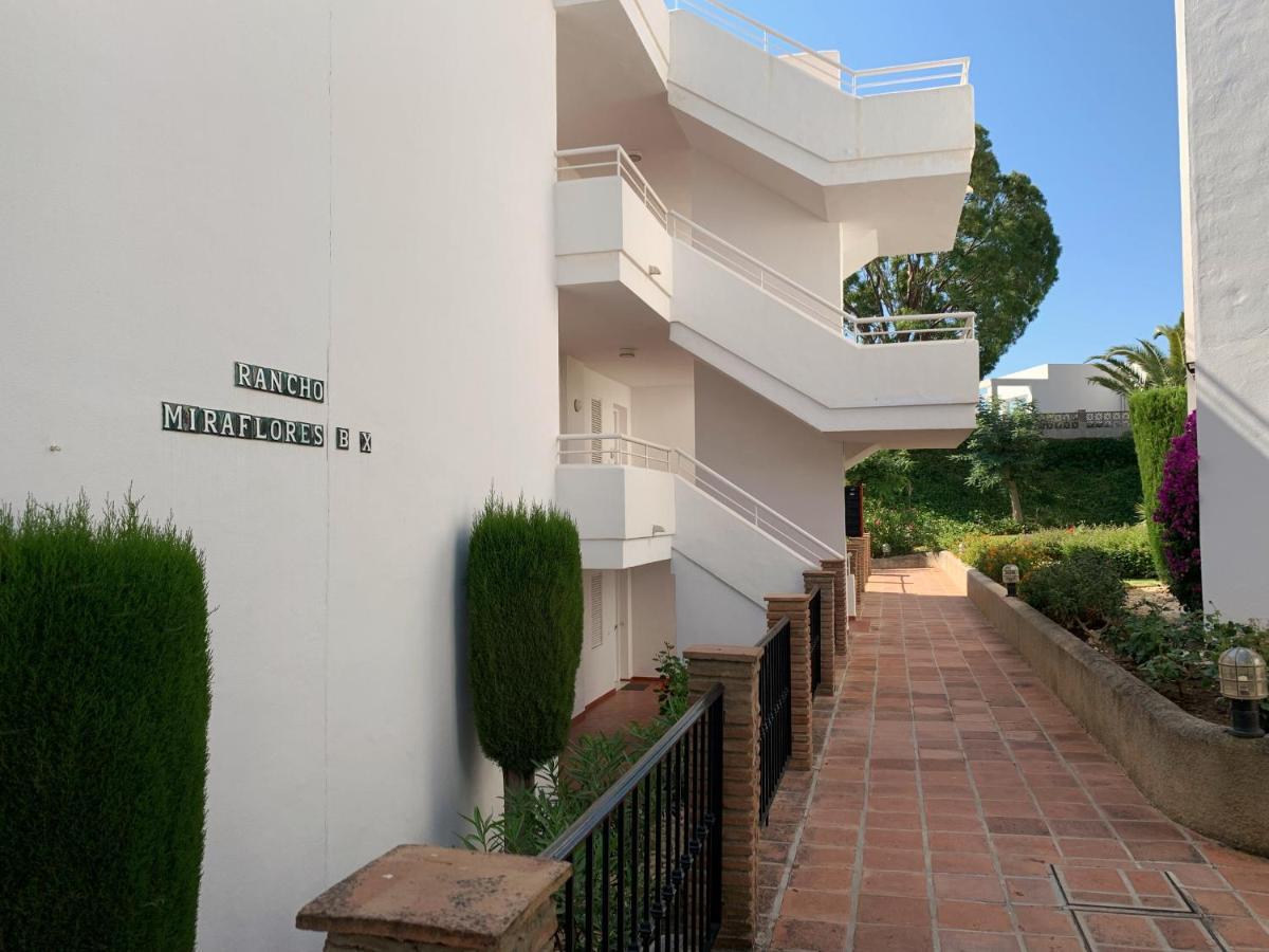 Miraflores Rancho Club Ла-Кала-де-Михас Экстерьер фото